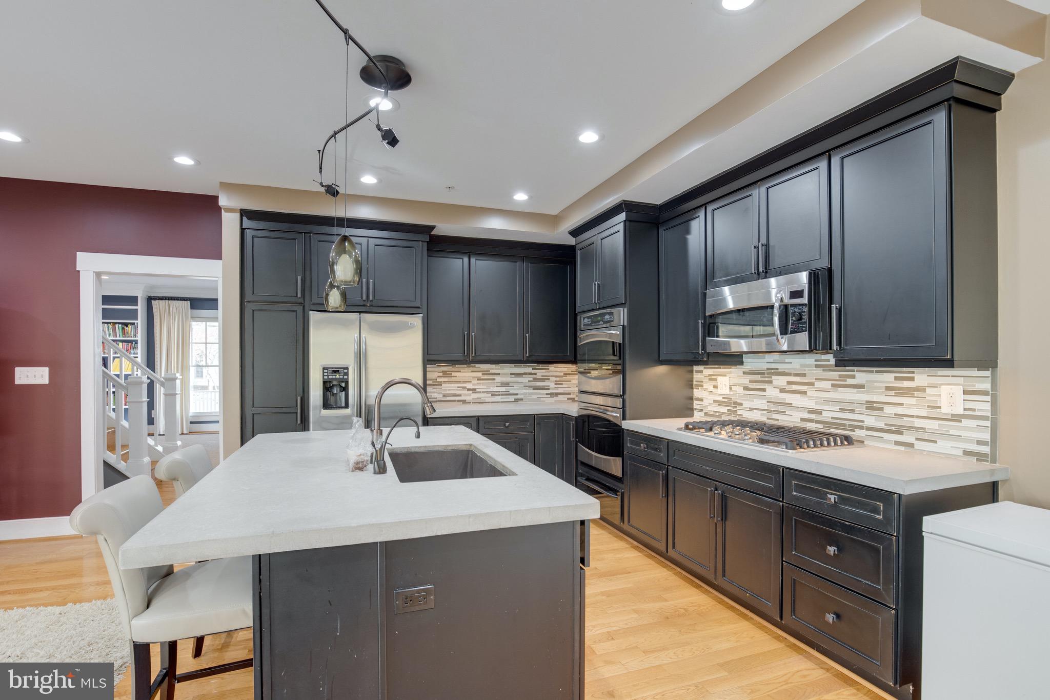 9572 Ament Street Silver Spring, MD 20910 - Photo 19 of 67