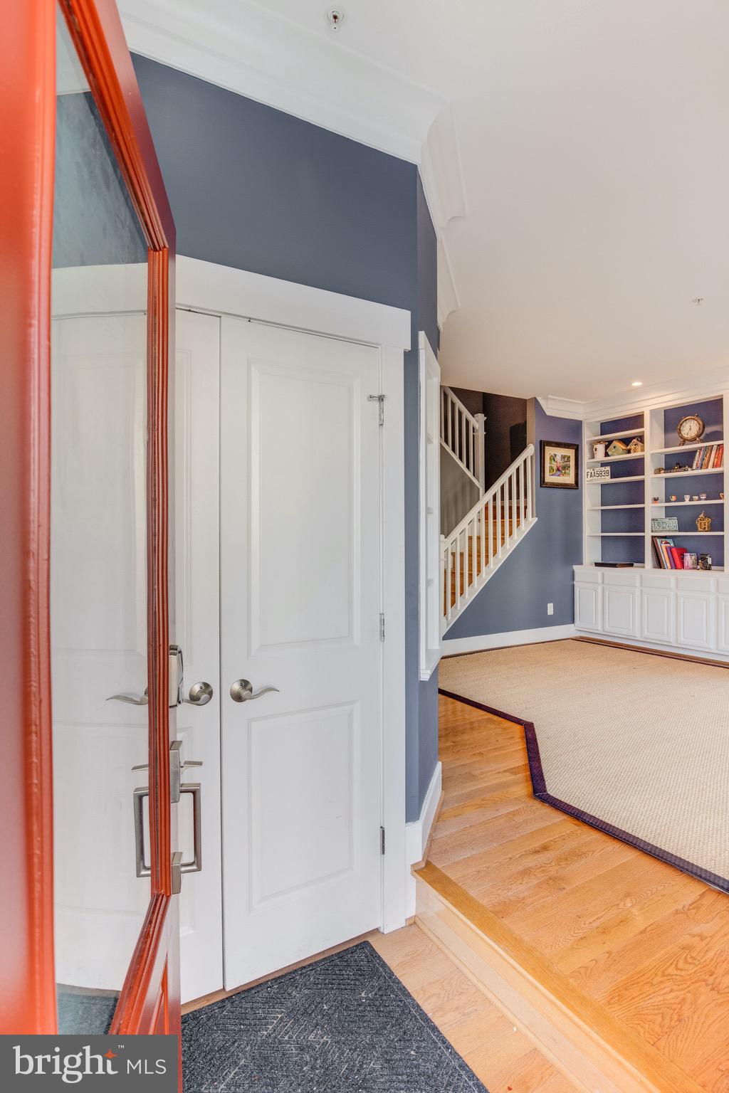 9572 Ament Street Silver Spring, MD 20910 - Photo 4 of 67