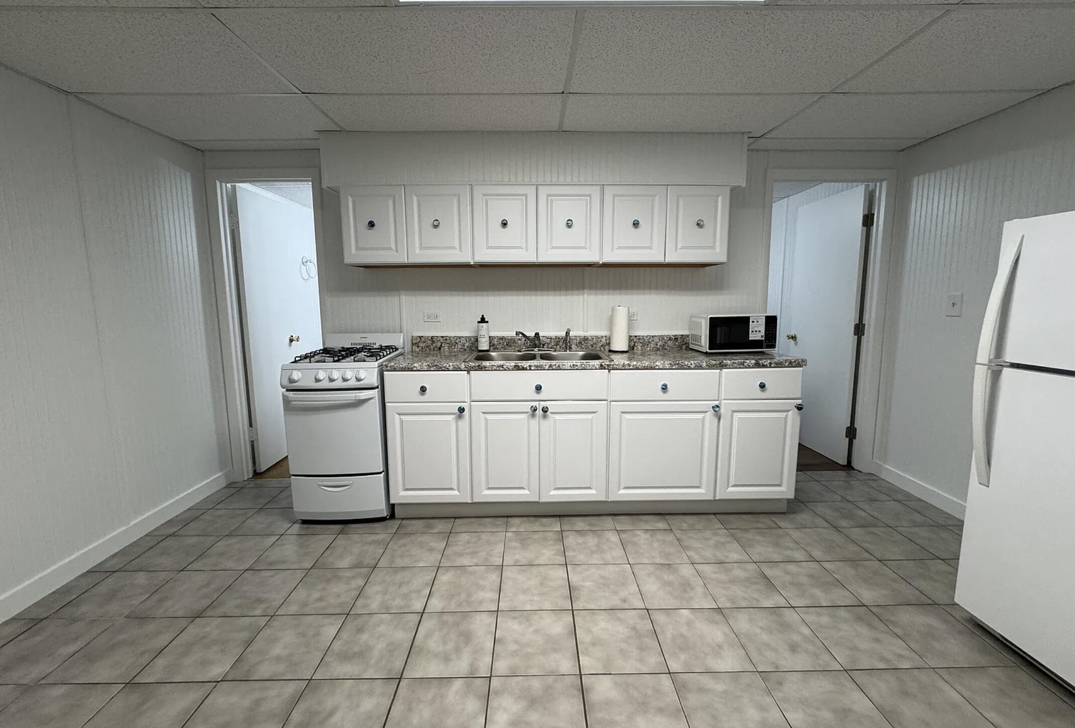 119 Long Key Lake Drive, Unit 2 Layton, FL 33001 - Photo 3 of 6 Unit 2