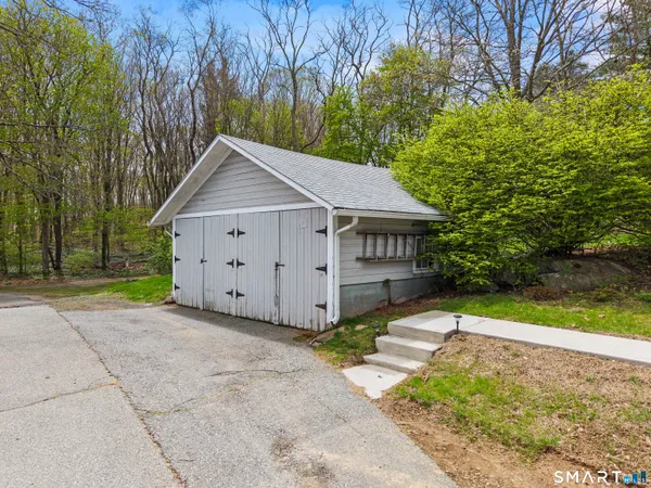 $469,900 | 46 Main Street, Essex, CT 06409