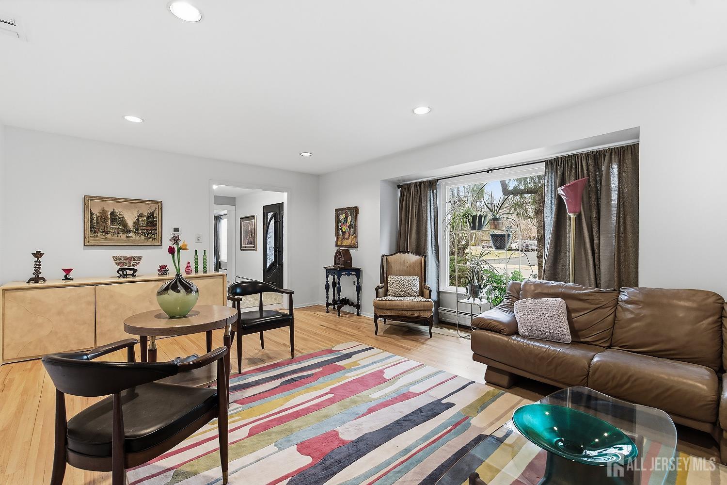 5 Washington Avenue Morganville, NJ 07751 - Photo 22 of 54