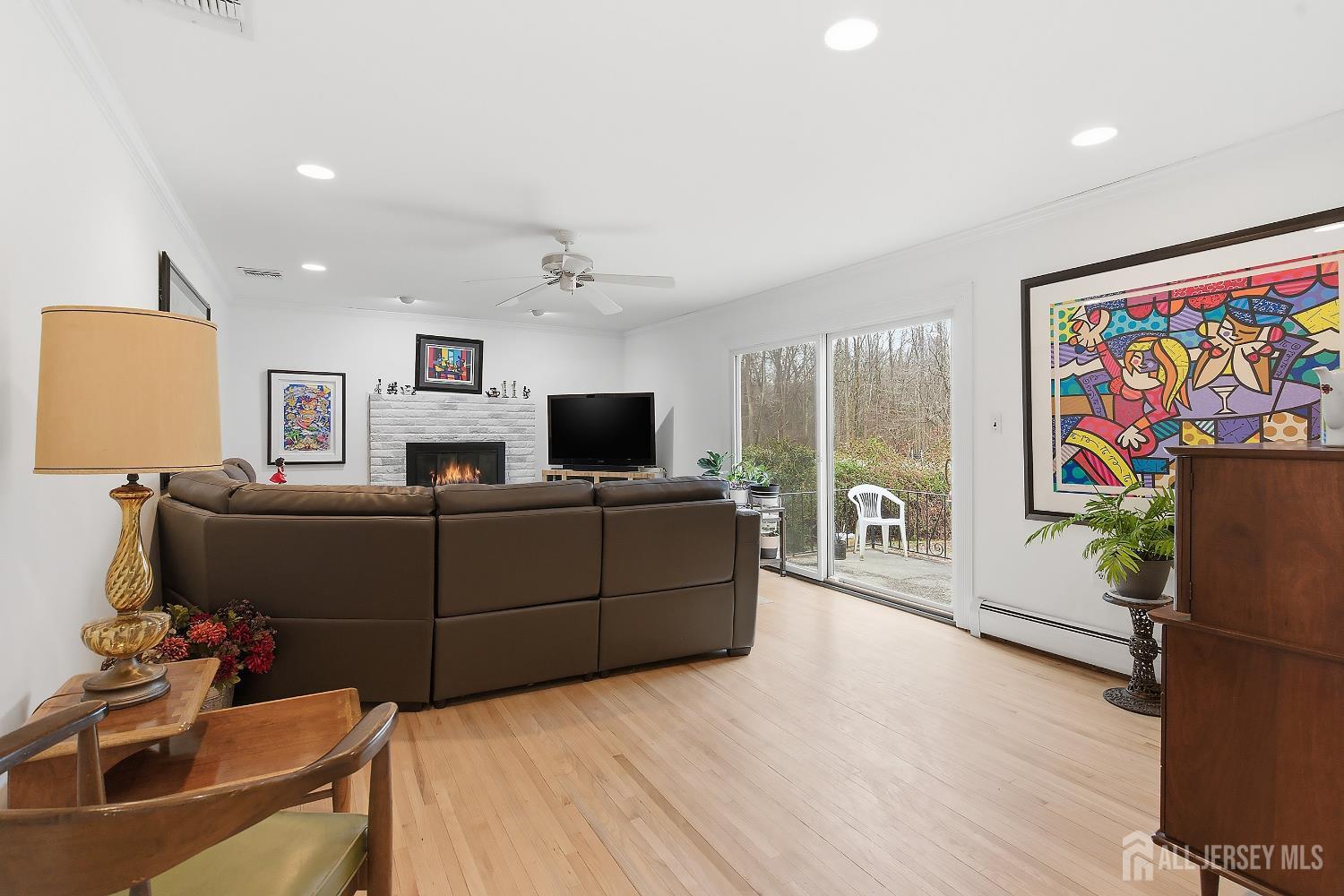 5 Washington Avenue Morganville, NJ 07751 - Photo 25 of 54