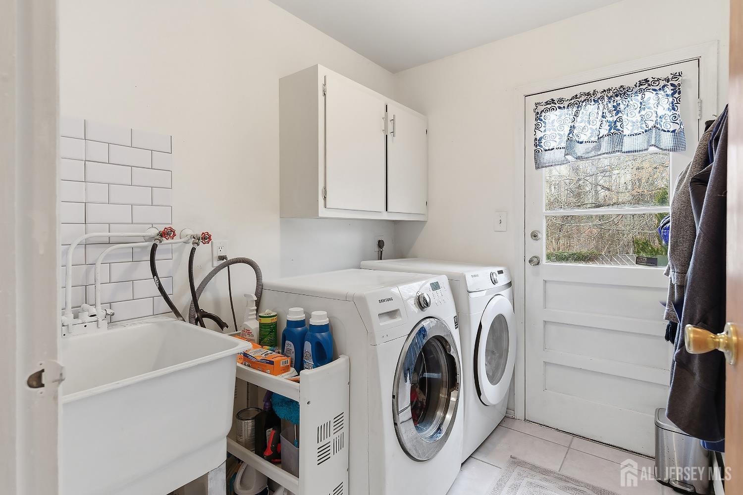 5 Washington Avenue Morganville, NJ 07751 - Photo 29 of 54