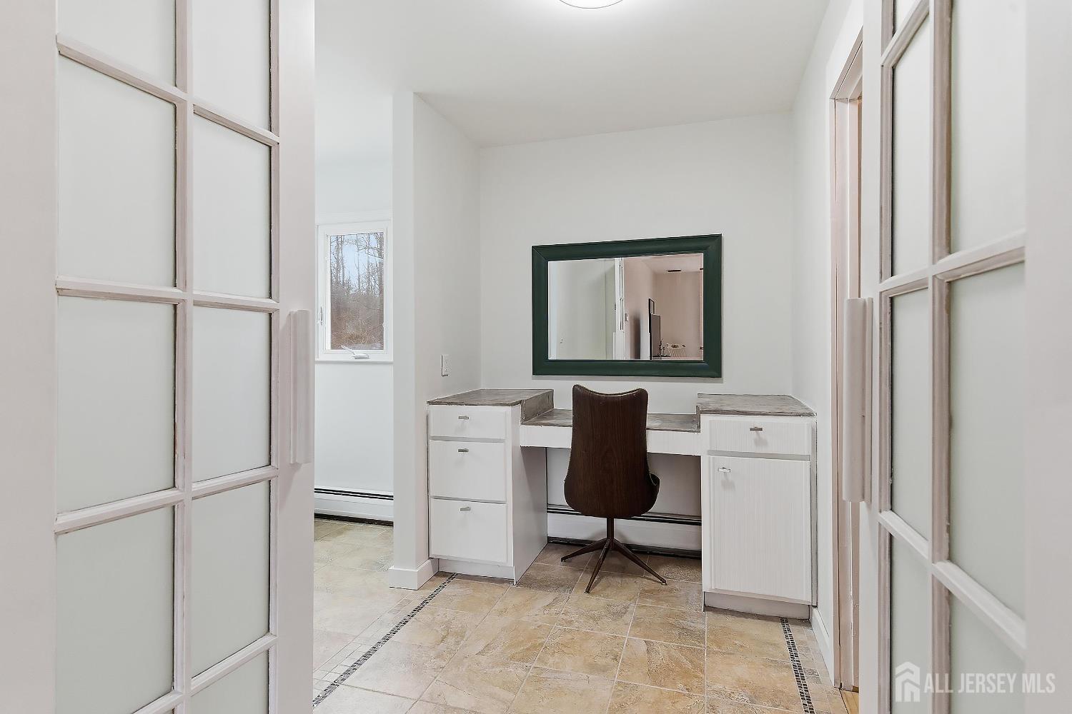 5 Washington Avenue Morganville, NJ 07751 - Photo 37 of 54