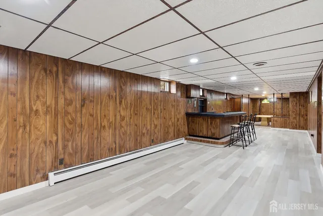 $999,999 | 5 Washington Avenue, Morganville, NJ 07751