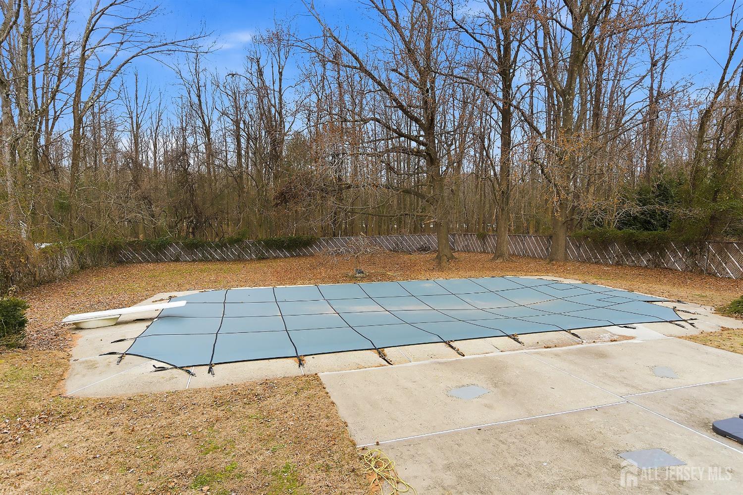 5 Washington Avenue Morganville, NJ 07751 - Photo 47 of 54