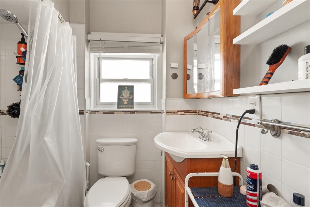 8 Peaceable Street Boston, MA 02135 - Photo 17 of 23 Gallery Image 17