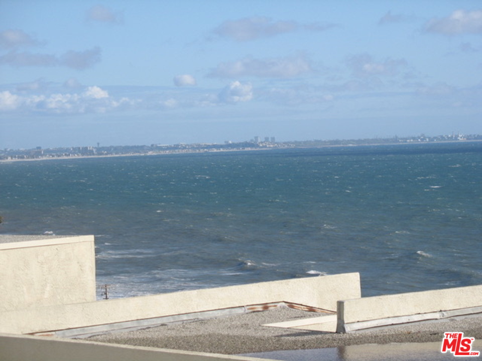 18057 Coastline Drive, Unit 5 Malibu, CA 90265 - Photo 18 of 21 a view of a lake view