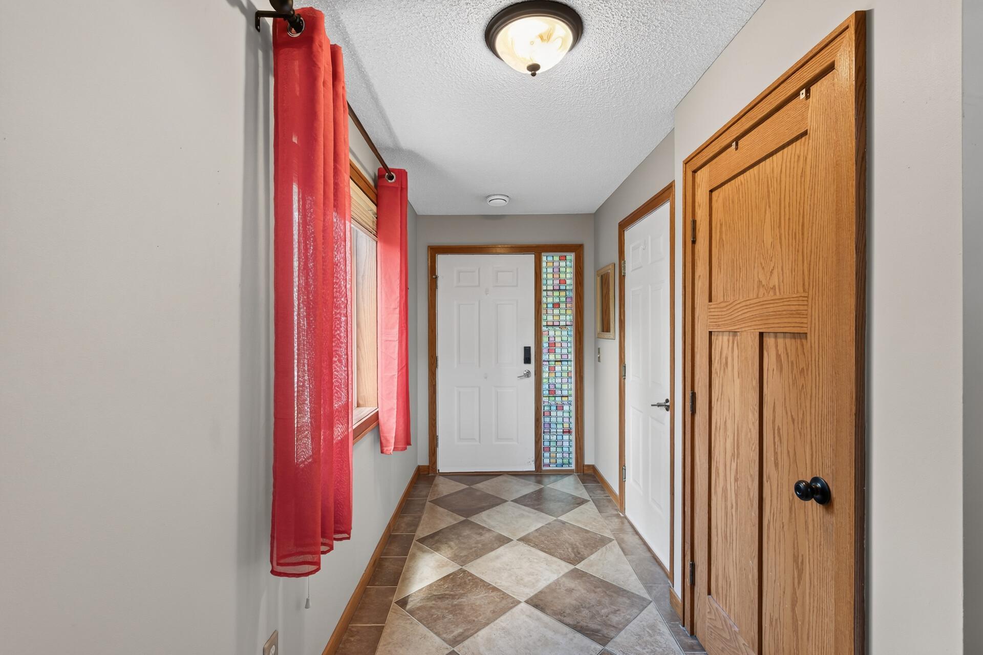 18810 Inca Avenue Lakeville, MN 55044 - Photo 6 of 50