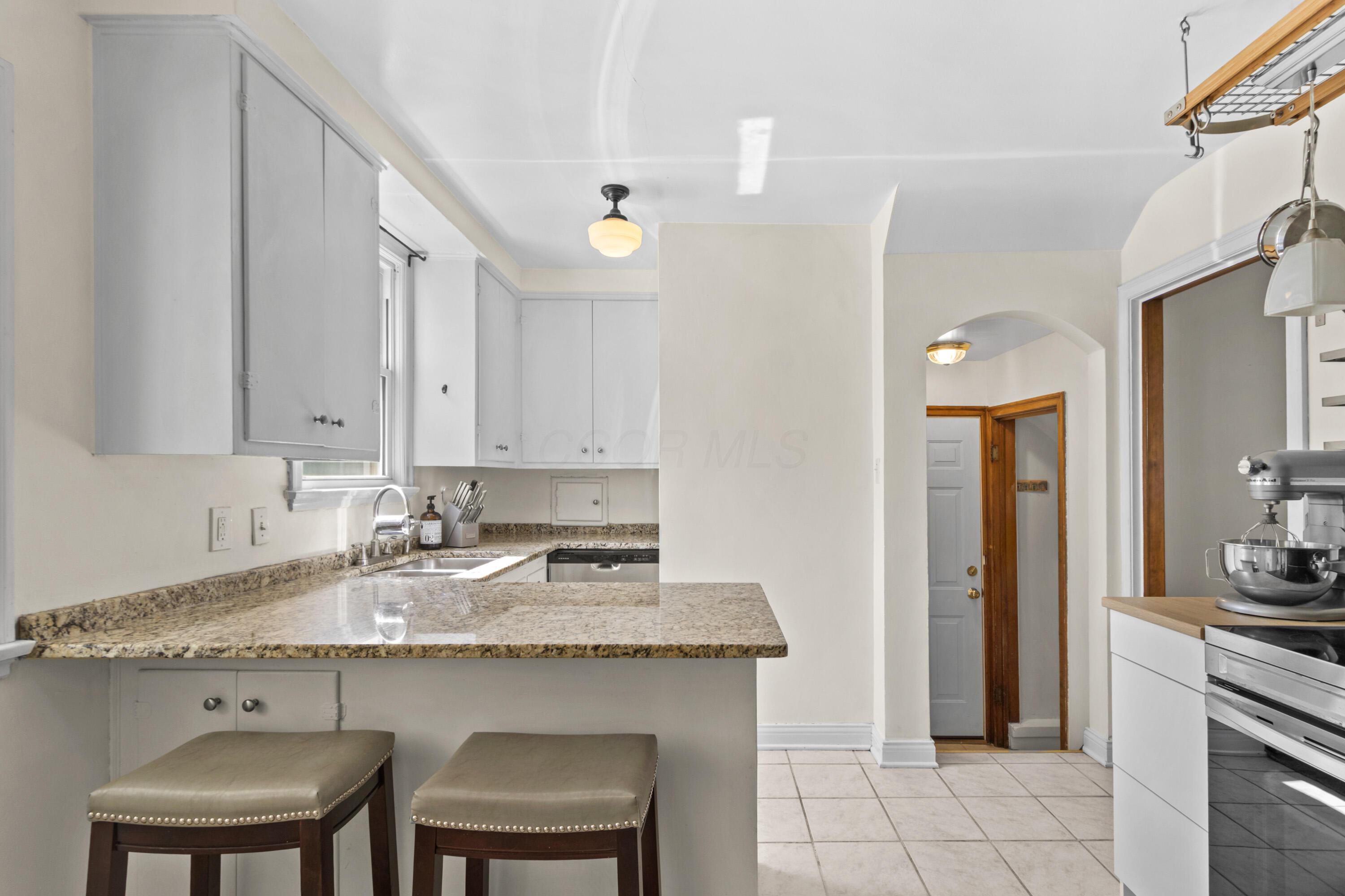 485 Fallis Road Columbus, OH 43214 - Photo 16 of 33 485 Fallis Road-17.jpg-FULL