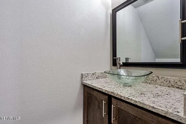 $319,999 | 2600 Sammy Cervantes Street, El Paso, TX 79938