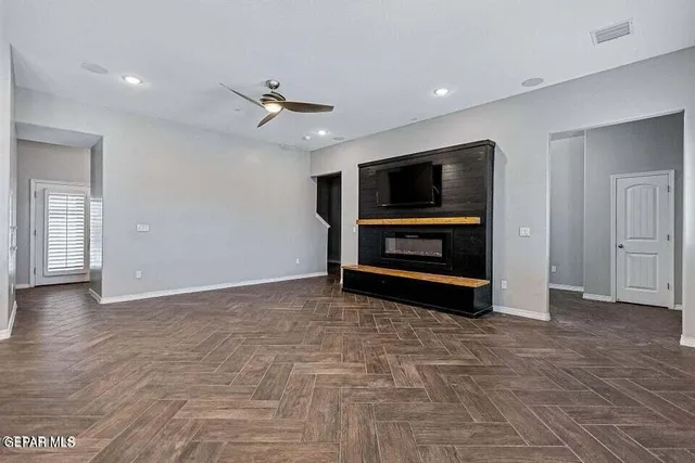 $319,999 | 2600 Sammy Cervantes Street, El Paso, TX 79938