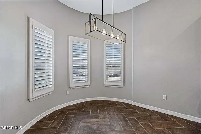 $319,999 | 2600 Sammy Cervantes Street, El Paso, TX 79938