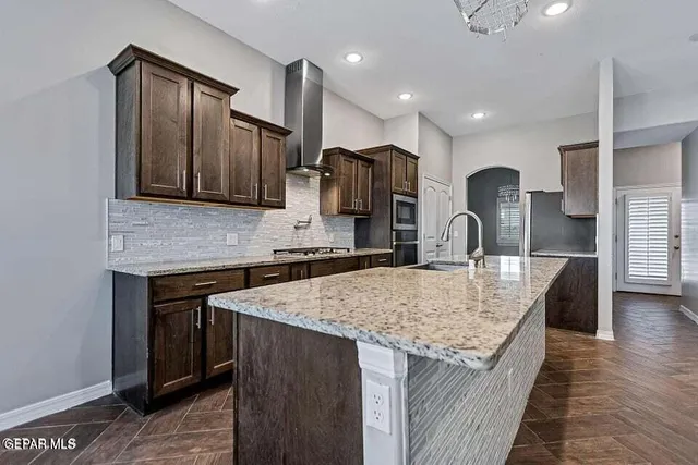 $319,999 | 2600 Sammy Cervantes Street, El Paso, TX 79938