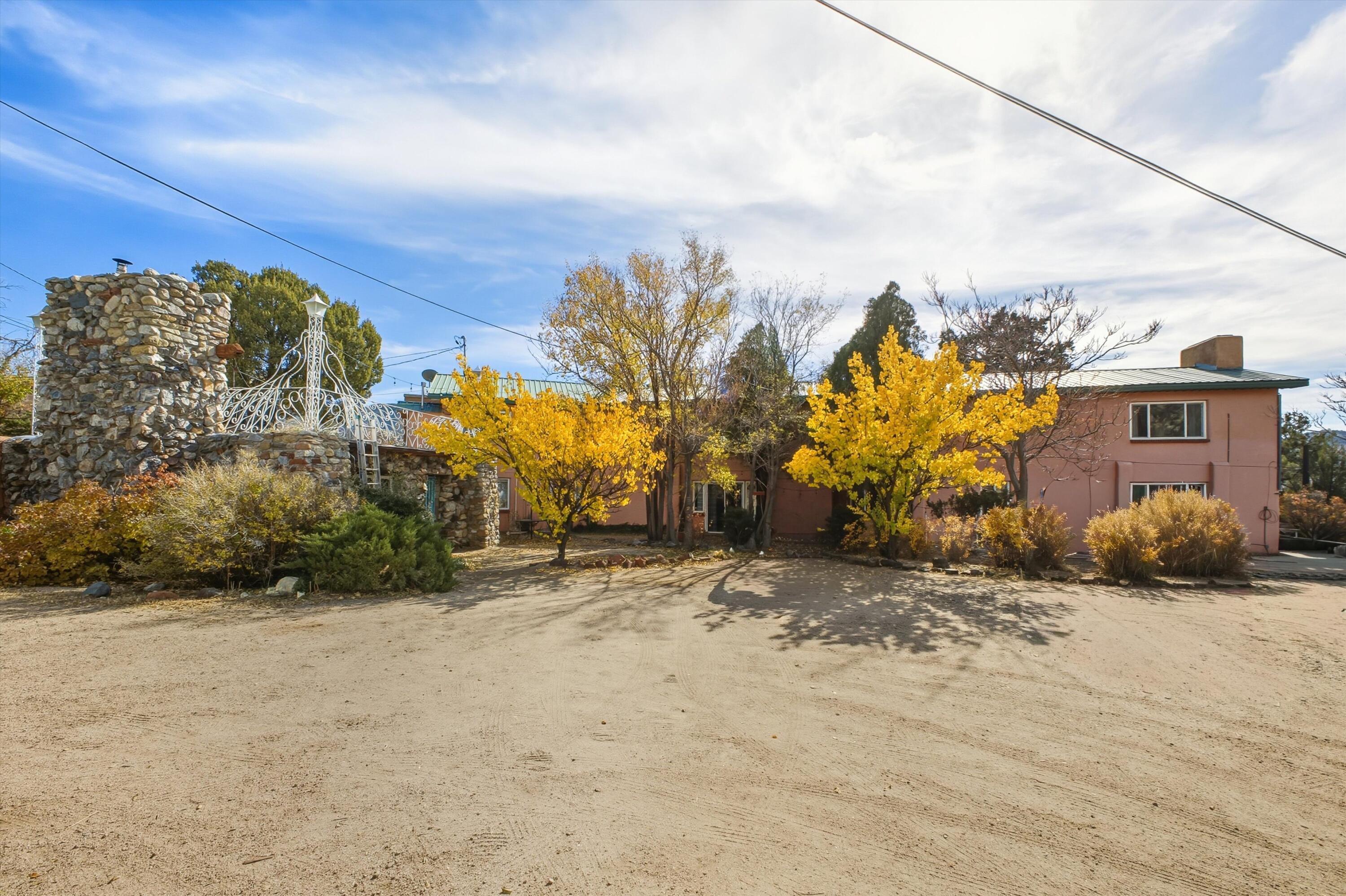 24 Matisse Road Albuquerque, NM 87123 - Photo 31 of 145 Gallery Image 31