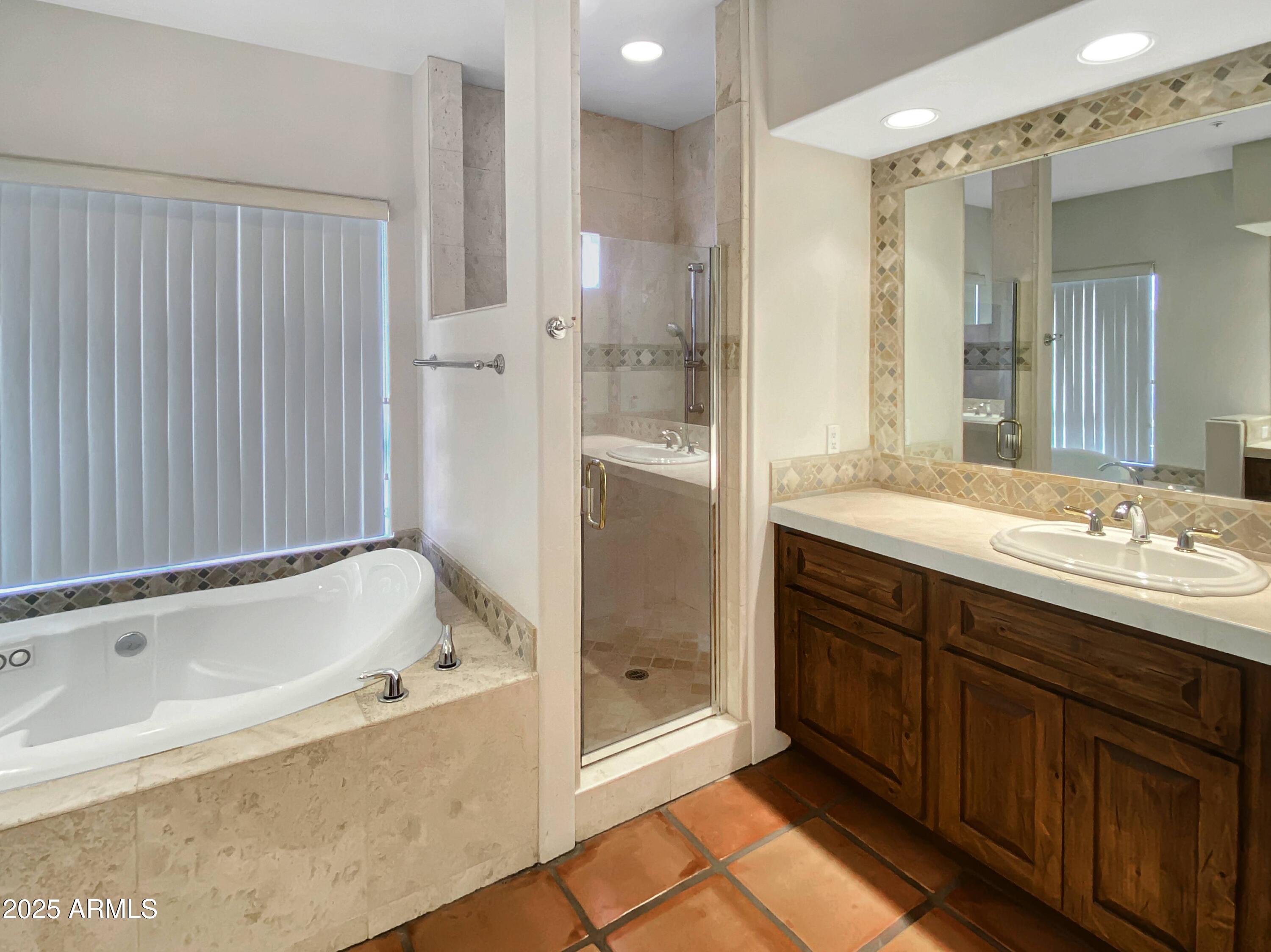 100 Paisano Road Sedona, AZ 86336 - Photo 63 of 87 Master bath