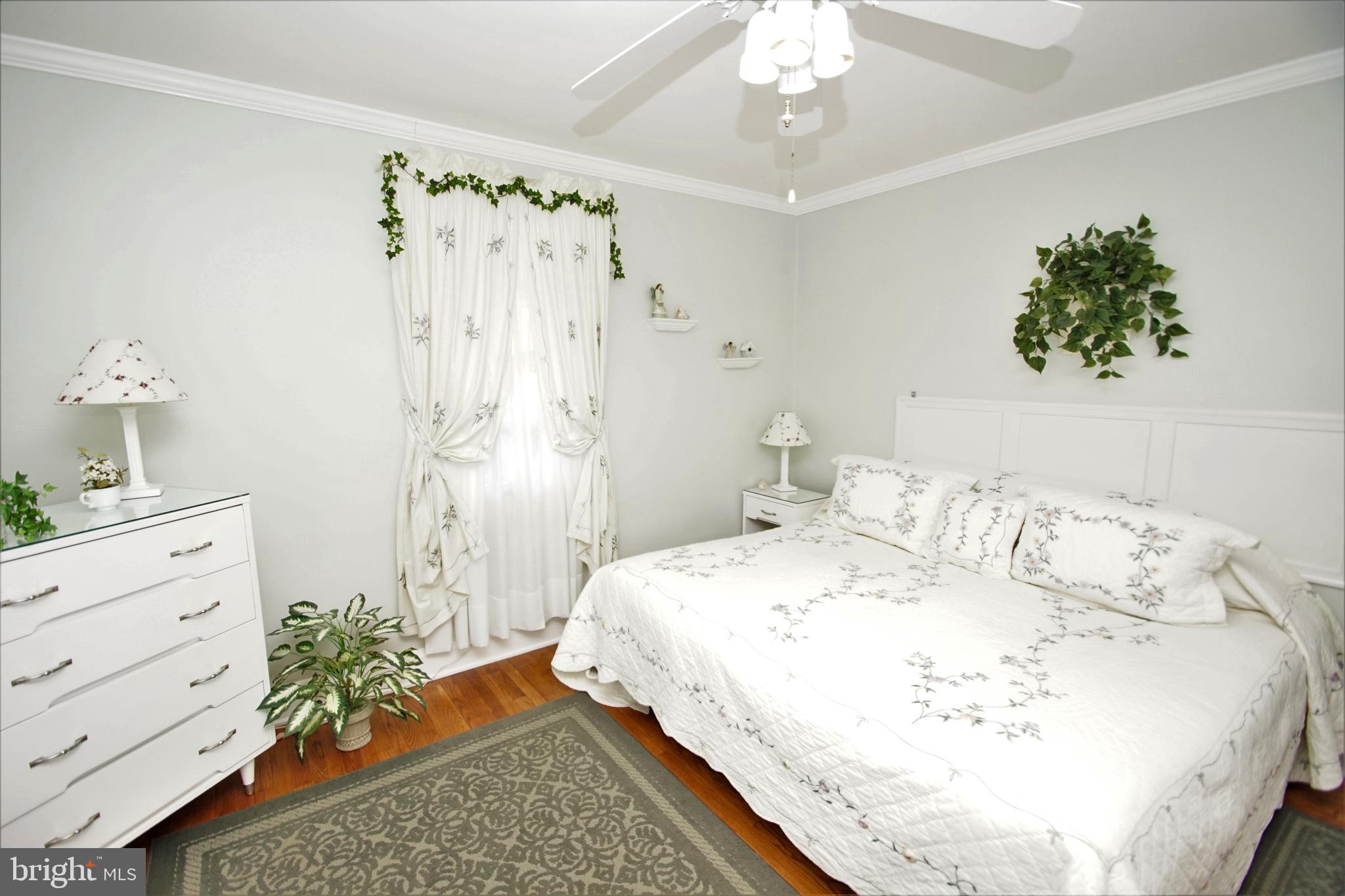 6214 Tramore Road Baltimore, MD 21214 - Photo 11 of 35