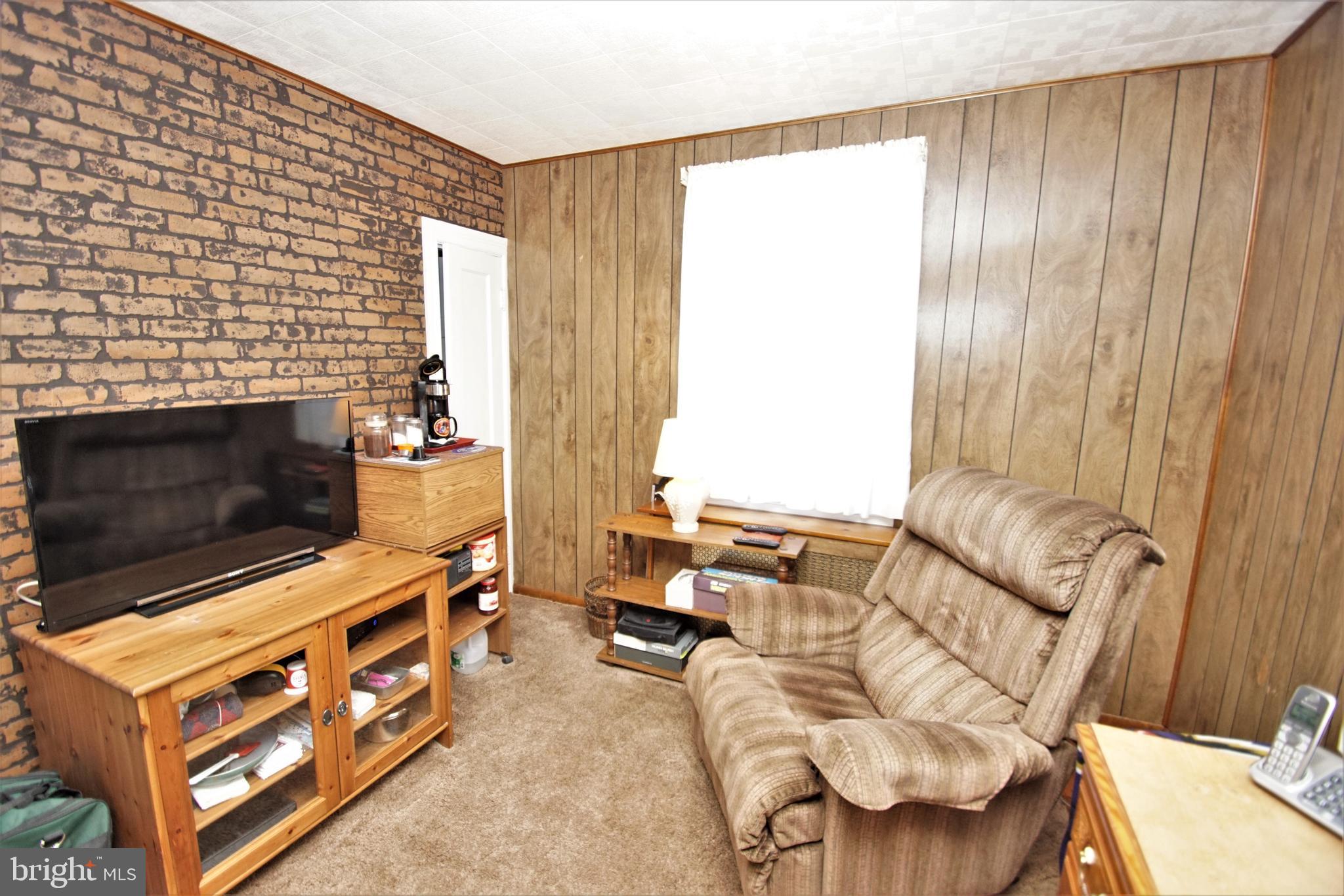 6214 Tramore Road Baltimore, MD 21214 - Photo 15 of 35