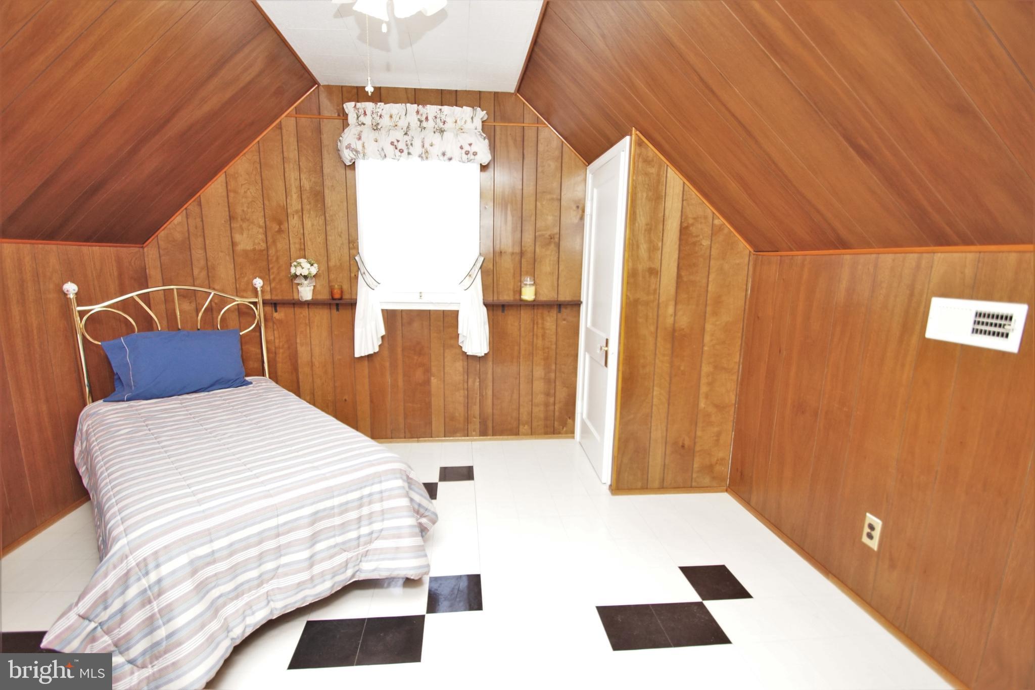 6214 Tramore Road Baltimore, MD 21214 - Photo 16 of 35