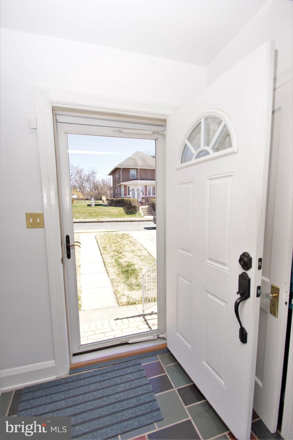 6214 Tramore Road Baltimore, MD 21214 - Photo 2 of 35