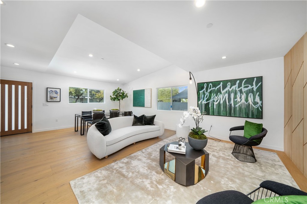 2982 Glendale Boulevard Los Angeles, CA 90039 - Photo 16 of 47 a living room with furniture and a potted plant