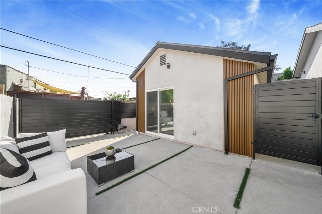 2982 Glendale Boulevard Los Angeles, CA 90039 - Photo 45 of 47 a view of backyard with wheel
