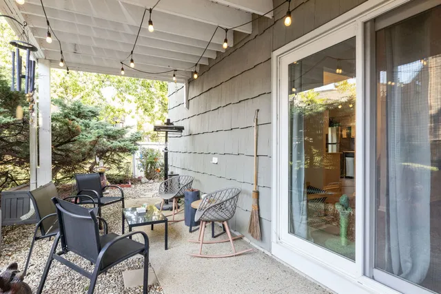 $249,900 | 1420 Stonebridge Trail, Unit 13, Wheaton, IL 60189