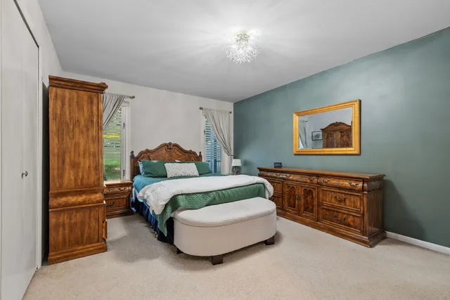 $249,900 | 1420 Stonebridge Trail, Unit 13, Wheaton, IL 60189