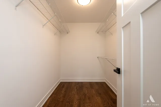 $669,900 | 8650 Lockwood Avenue, Burbank, IL 60459