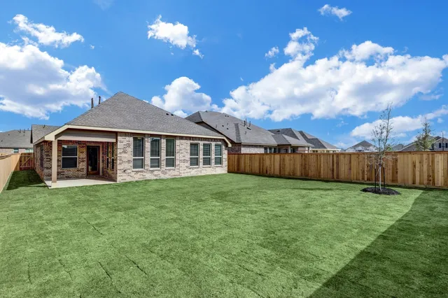 $2,900 | 21015 Morning Nectar Lane, Cypress, TX 77433