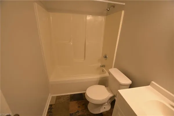 $1,650 | 1715 Rainbow Drive, Greensboro, NC 27403