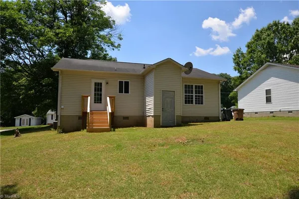 $1,650 | 1715 Rainbow Drive, Greensboro, NC 27403