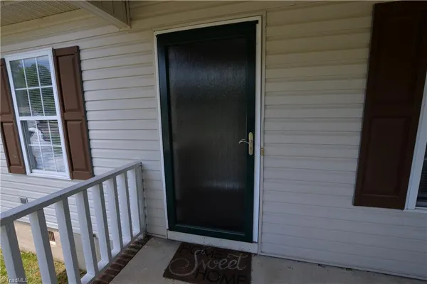 $1,650 | 1715 Rainbow Drive, Greensboro, NC 27403