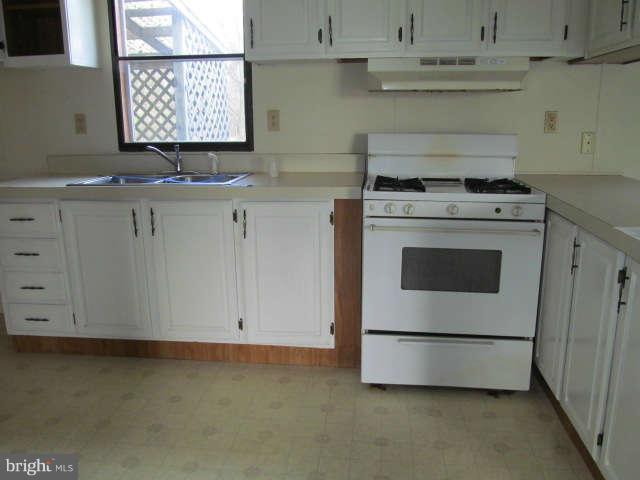 27280 Sandtown Road Goldsboro, MD 21636 - Photo 4 of 6 Kitchen