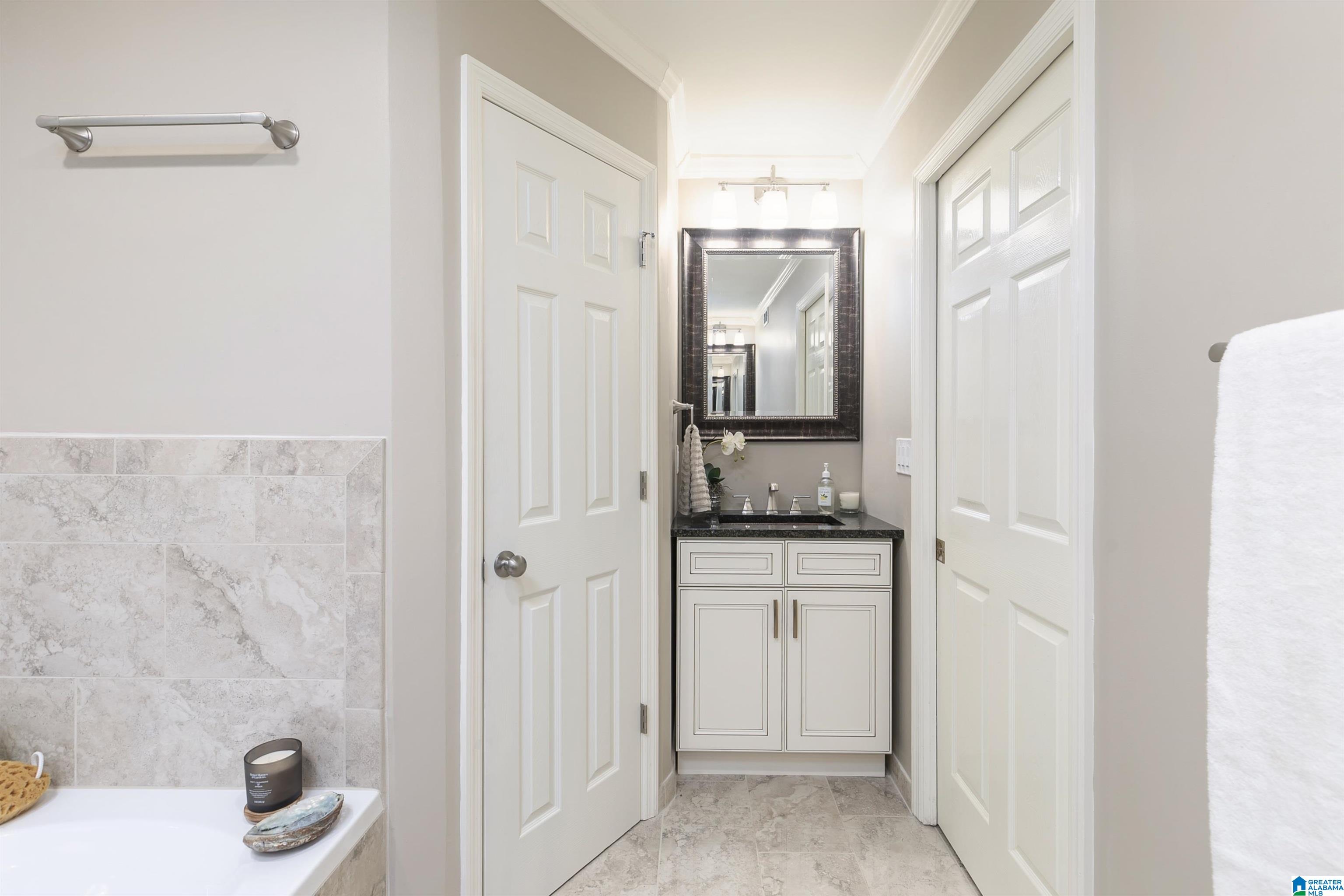 3519 Kingshill Road Birmingham, AL 35223 - Photo 17 of 50