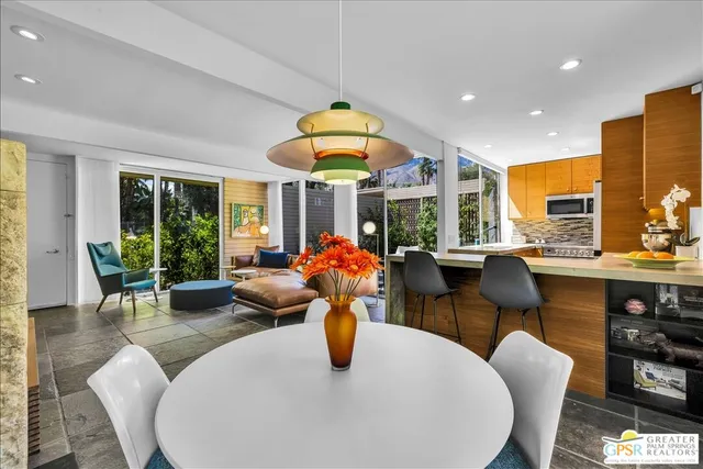 $699,999 | 360 Cabrillo Road, Unit 118, Palm Springs, CA 92262
