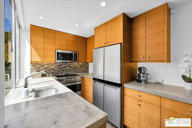 $699,999 | 360 Cabrillo Road, Unit 118, Palm Springs, CA 92262