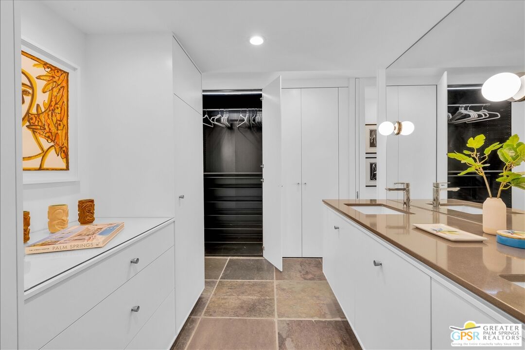 360 Cabrillo Road, Unit 118 Palm Springs, CA 92262 - Photo 37 of 63