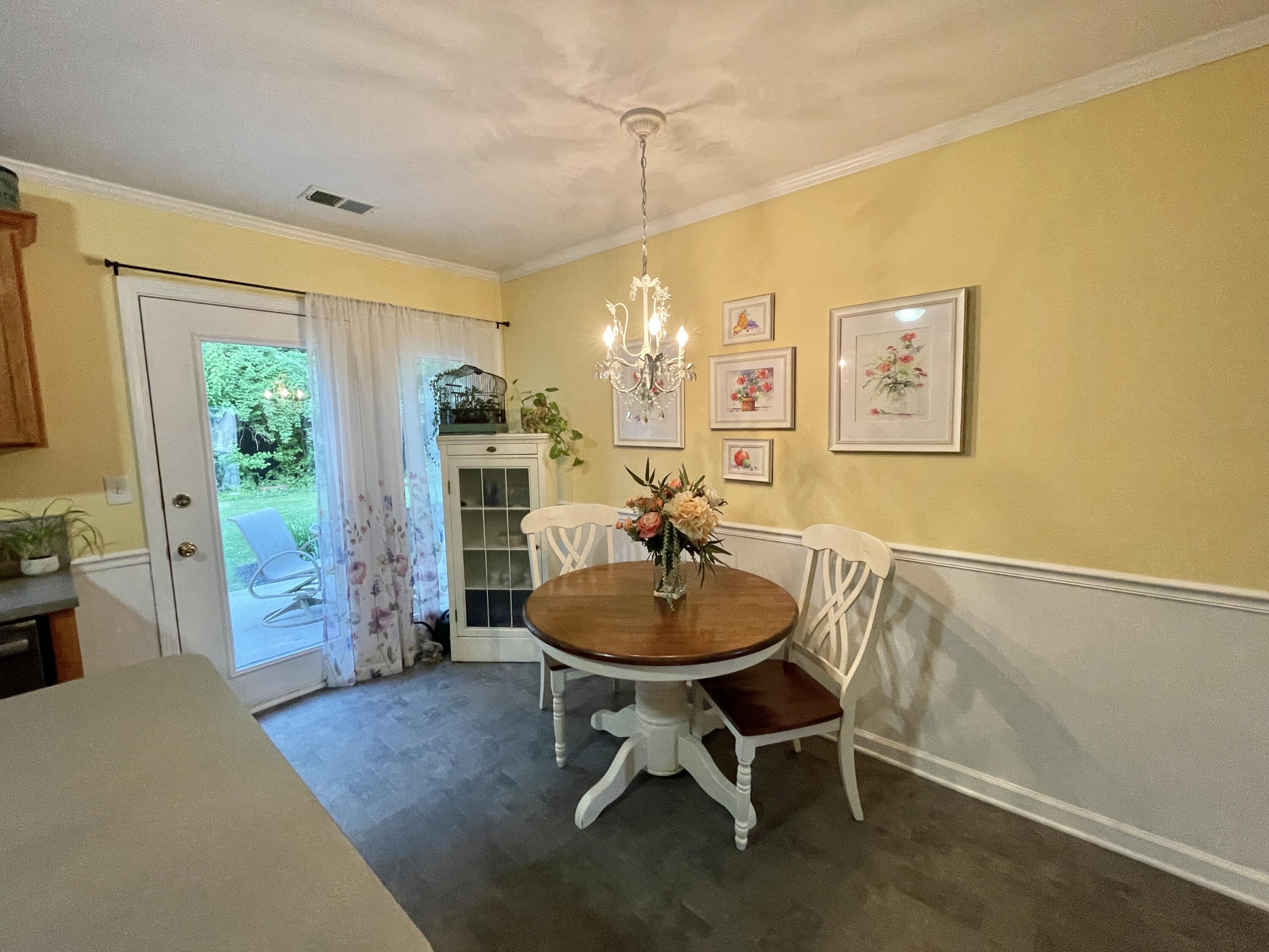 181 Strawberry Fields Road Lexington, KY 40516 - Photo 9 of 26 3D54AE5A-B644-4EC2-98B1-96D5590B834F