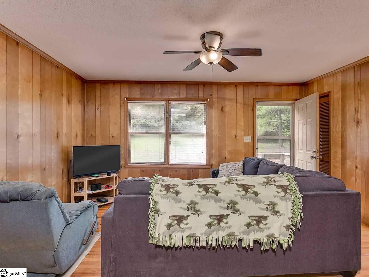 502 Waspnest Road Wellford, SC 29385 - Photo 6 of 16