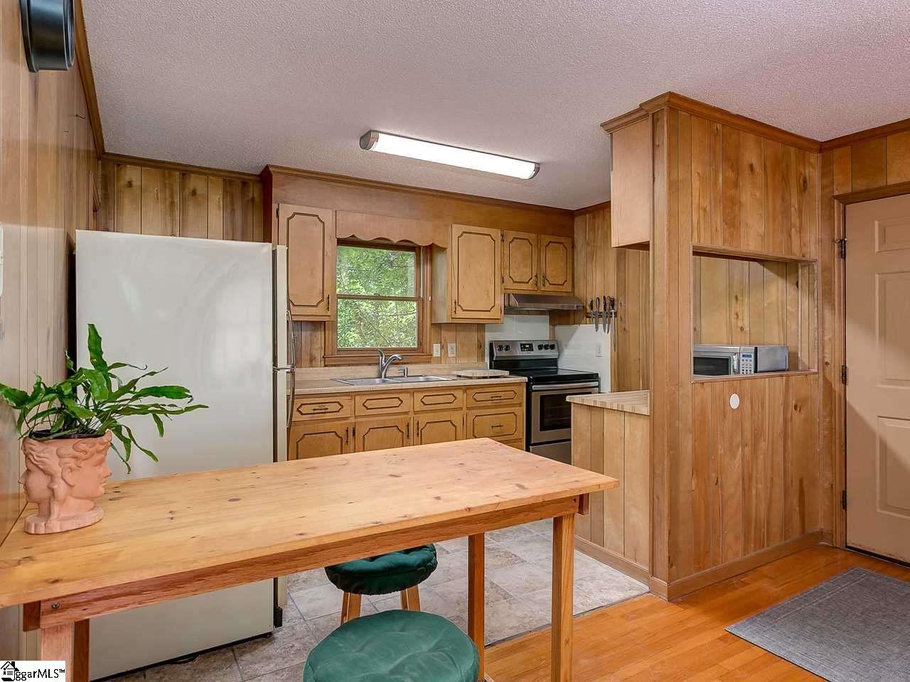 502 Waspnest Road Wellford, SC 29385 - Photo 7 of 16