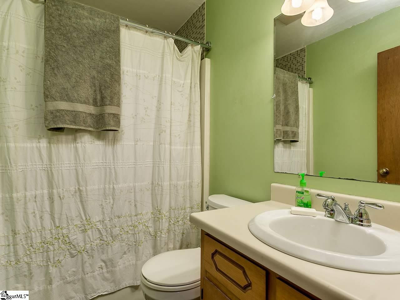 502 Waspnest Road Wellford, SC 29385 - Photo 10 of 16