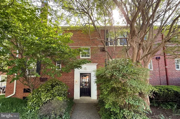 $1,850 | 230 North George Mason Drive, Unit 2304, Arlington, VA 22203