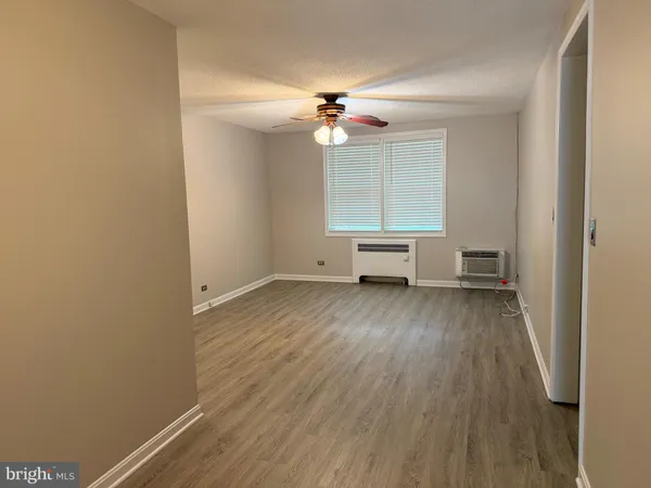 $1,850 | 230 North George Mason Drive, Unit 2304, Arlington, VA 22203