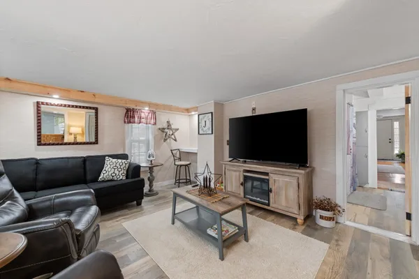 $564,000 | 193 New Hebron Road, Plymouth, NH 03264