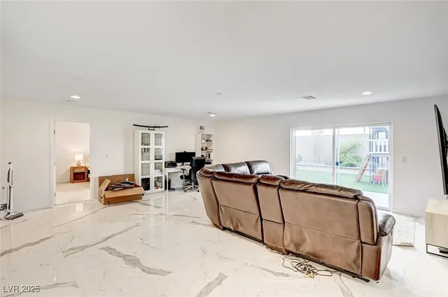 $3,995 | 6328 Rock Strm Lane, Las Vegas, NV 89141