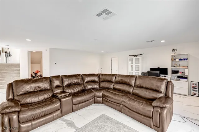 $3,995 | 6328 Rock Strm Lane, Las Vegas, NV 89141