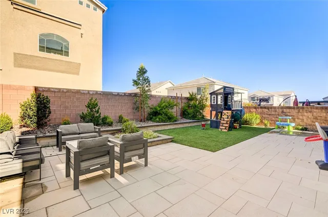 $3,995 | 6328 Rock Strm Lane, Las Vegas, NV 89141