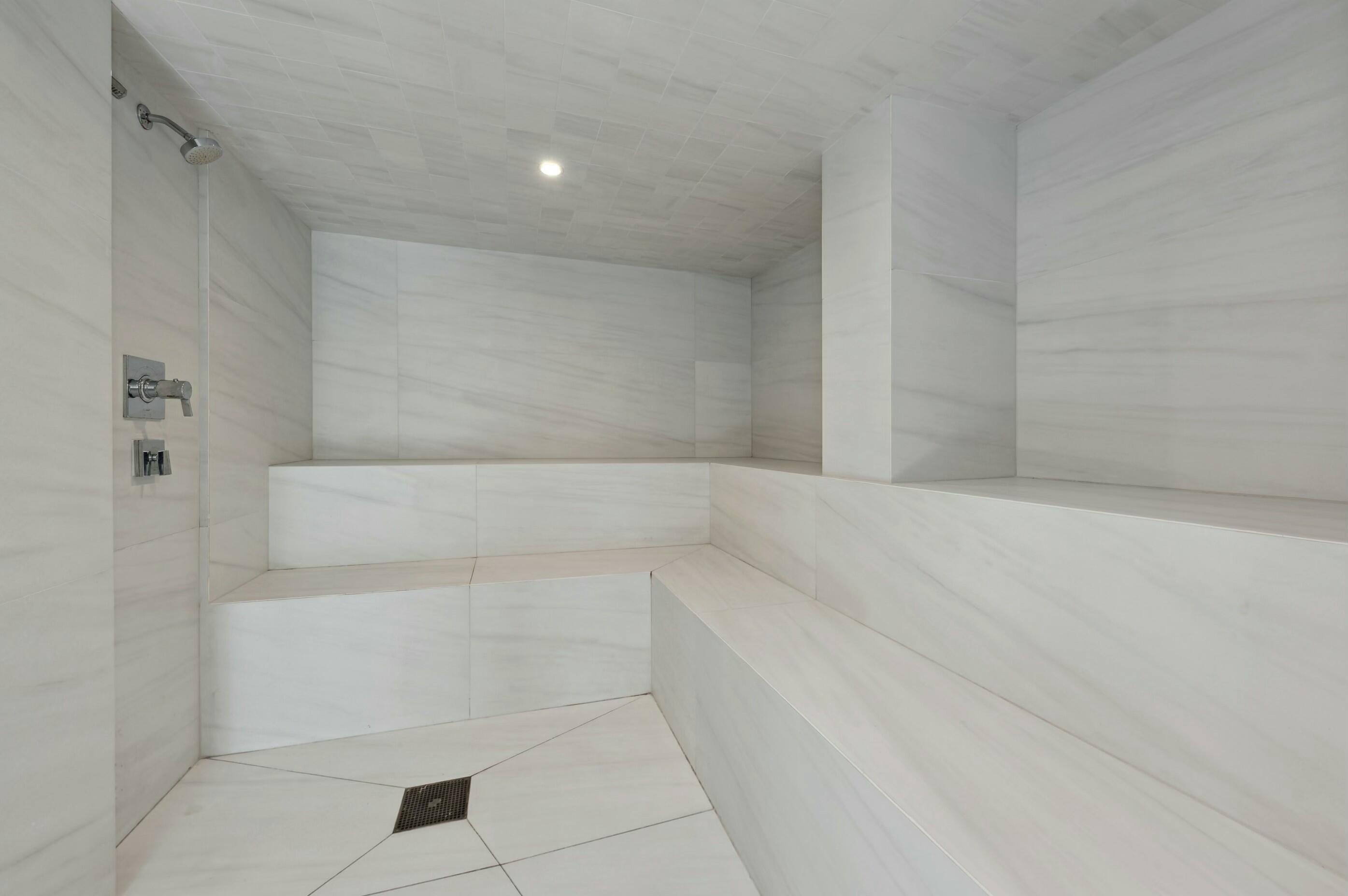 300 Southeast 5th Avenue, Unit 6010 Boca Raton, FL 33432 - Photo 33 of 34 Steam room