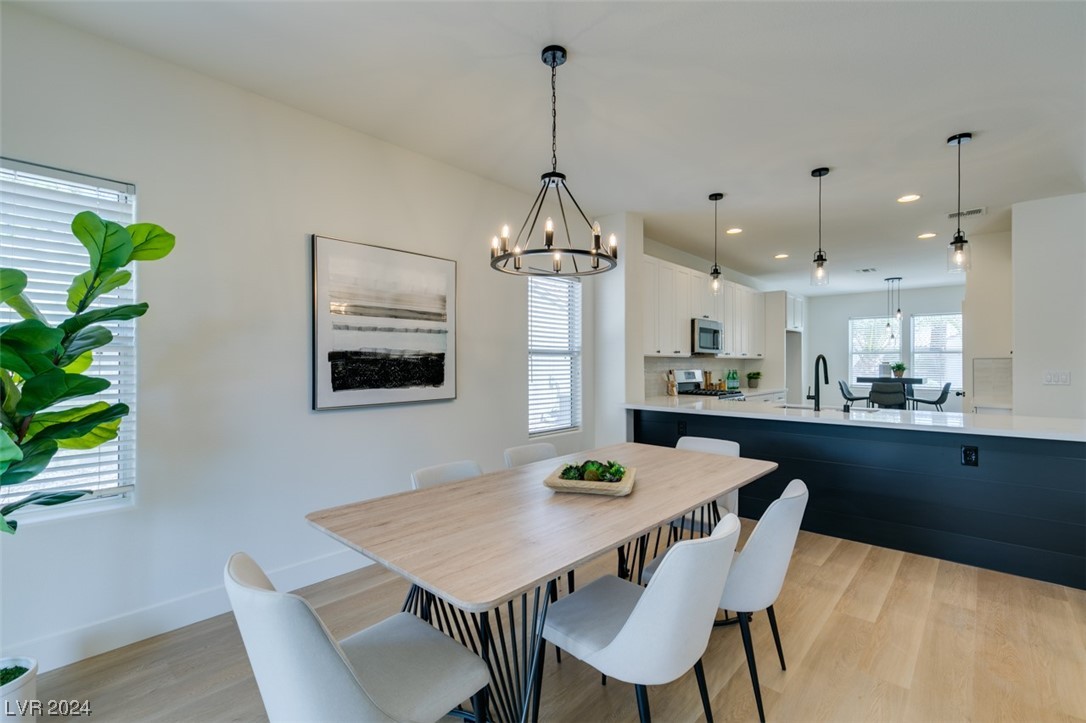 2541 Springville Way Henderson, NV 89052 - Photo 13 of 36